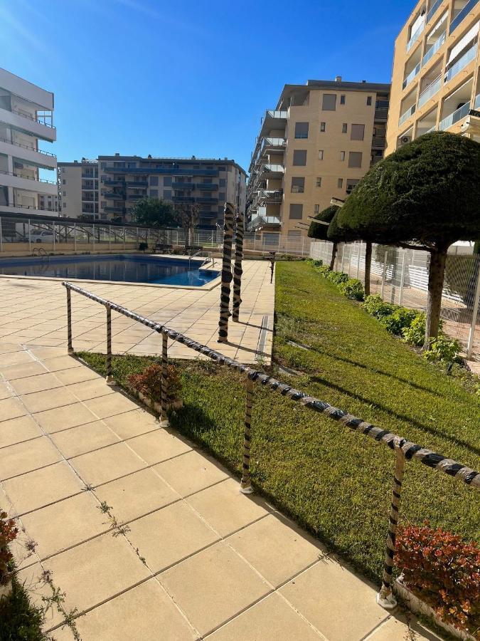 Costa Daurada Apartaments - Aquario Pineda La Pineda Exterior photo
