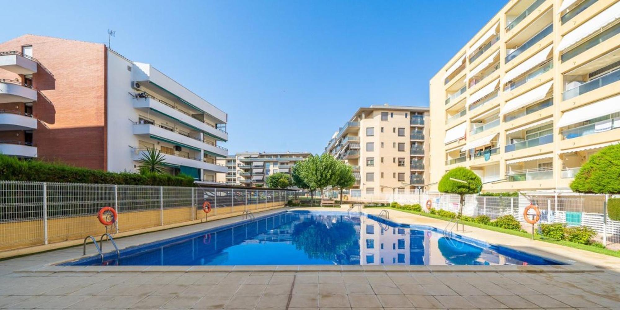 Costa Daurada Apartaments - Aquario Pineda La Pineda Exterior photo